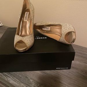 Leather sole silver bling peep toe pump